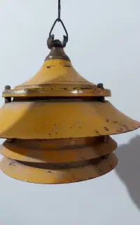لوستر فلزی آویزون