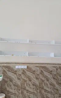 قفسه MDF در حد نو ، بدون خط و خش ، با قیمت مناسب