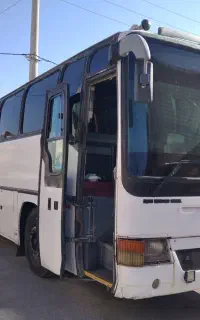 اتوبوس دربستی