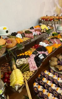 میز فینگر فود سینی مزه فینگرفود میزبانیار