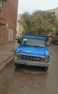 نیسان وانت