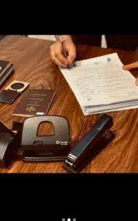 کارشناس فروش با حقوق ثابت