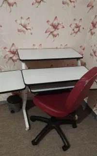 میز و صندلی