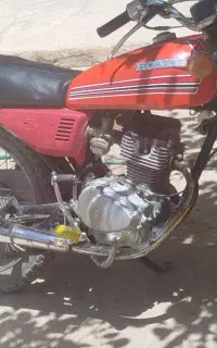 موعور ۱۲۵c