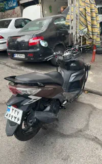 J200
