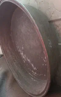 تشت مسی قدیمی