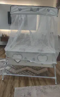 تخت نوزاد