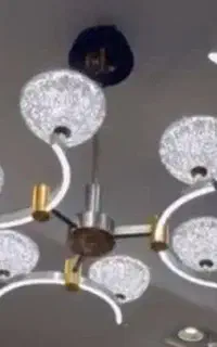 لوستر آکبند