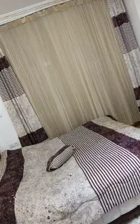 ست روتختی دو نفره و دو عدد پرده با نورگیر