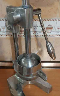 آب انارگیری سنگین