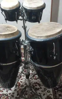 تومبا ۴ تیکه