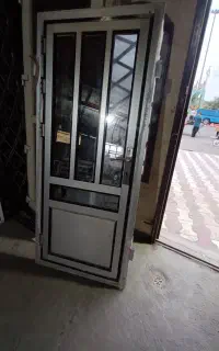 درب آلمنیومی