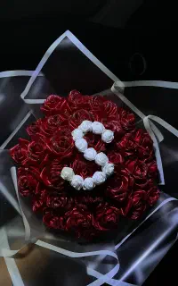 گل رز روبانی زیبا