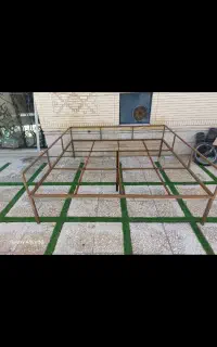 تخت باغی