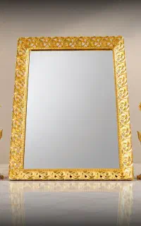 آینه و شمعدان زیبا