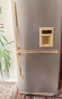 یخچال و میز تلوزیون