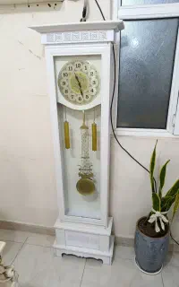 ساعت چوبی ایستاده