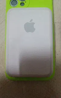 پاور بانک اپل
