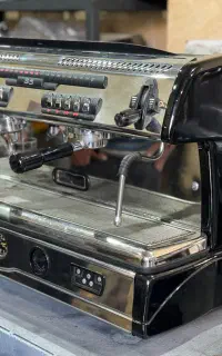 لاسپازیاله s5 /دستگاه اسپرسوساز صنعتی/شرایط ۱۰ماهه