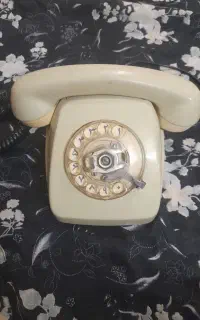 گوشی ثابت