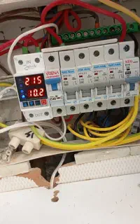 عیب یابی برق و  رفع اتصالی برق ساختمان