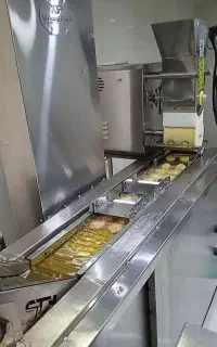 پخت و پخش فلافل کیلویی