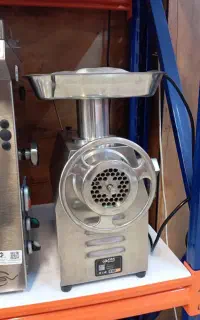 چرخ گوشت صنعتی رومیزی و ایستاده