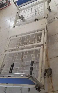 تخت بیمارستانی