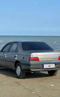 پژو ۴۰۵ مدل ۸۹ داخل کرم