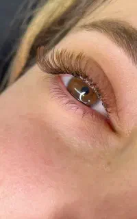 مدل برای اکستنشن مژه