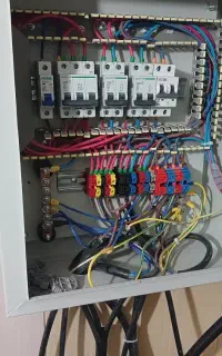 خدمات تخصصی برقکاری ساختمان و صنعتی