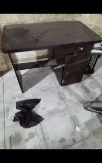 میز دست دوم