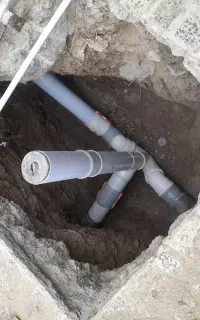 خدمات نشت یابی آب و فاظلاب لوله کشی کاشی کل اصفهان
