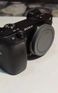 دوربین soeya6400در حد نو با ۸ماه گارنتی در حد اک