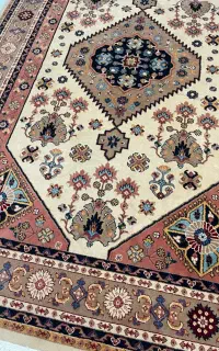 گلیم فرش ۶ متری پرزدار