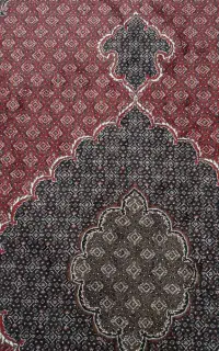 فرش ساده ماهی زرشکی