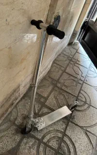 اسکوتر آلومینیوم سالم