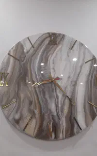 ساعت رزینی