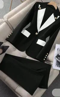 آموزش خیاطی و جواهر دوزی  در مهرگان