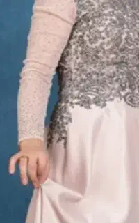 پیراهن مجلسی و کت‌وشلوار