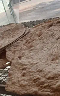 سلام دوستان  نیازمند شاطر لواش هستیم