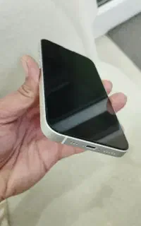iphone 13 normalایفون ۱۳ نرمال