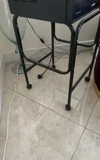 قفس و پایه چرخدار قفس پرنده