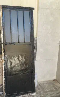 درب آهنی انباری