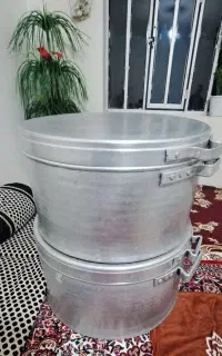 دیگ اشپز خانه بزرگ