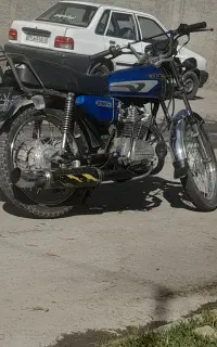 موتور سیکلت 200