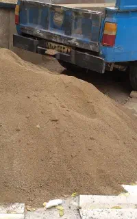 فروش خاک باغچه و کود حیوانی با نیسان خاور