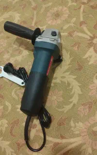 مینی فرز بوش آکبند