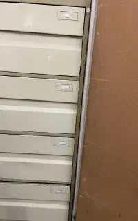 فایل فلزی