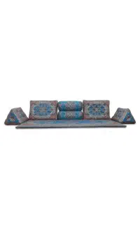 یک تجربه خاص از چیدمان پشتی شاه نشین رنگ خاکستری